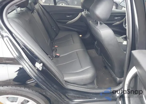 2017 BMW 320I z USA, uszkodzony, nr VIN WBA8E1G36HNU15796